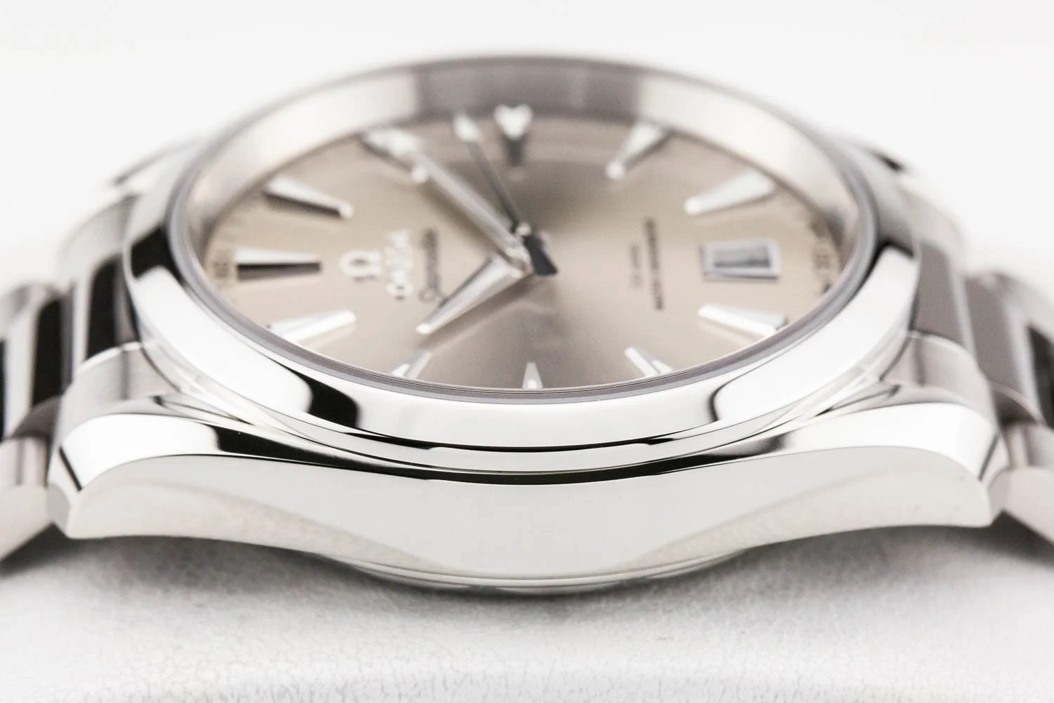 Omega Aqua Terra 8800 38mm Shades Sandstone 220.10.38.20.09.001 Watch Exchange Co